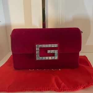 Gucci Broadway Crystal-Embellished Velvet Bag